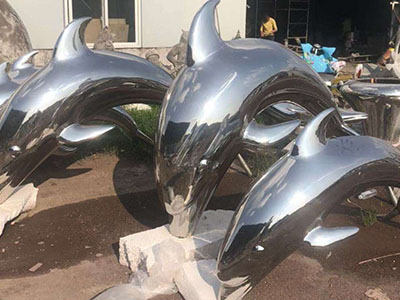 山东JRS低调看球,JRS直播NBA无插件雕塑公司 不锈钢作品展示 海豚